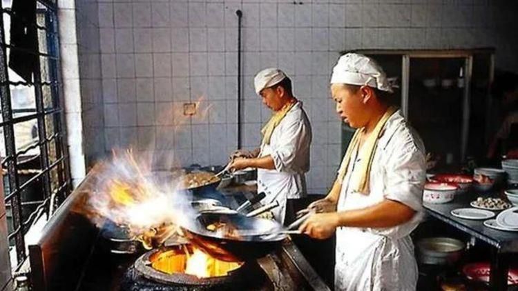免费污动漫网站